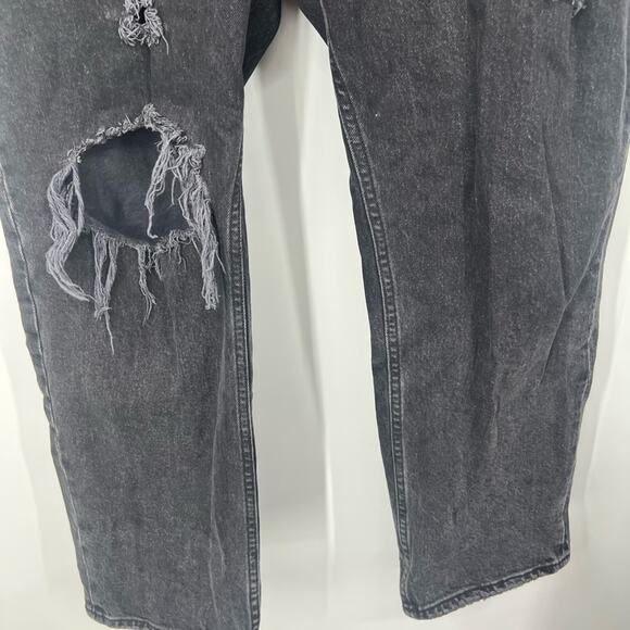 Abercrombie & Fitch The Dad Jeans High Rise Distressed SHORT - Picture 5 of 8